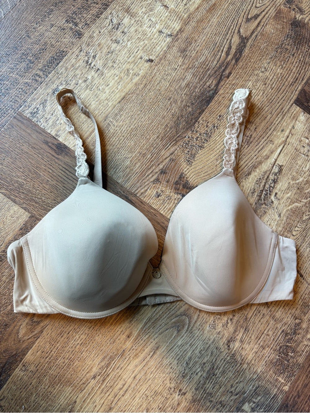 Natori Beige Lace-Trim T-Shirt Bra 36C